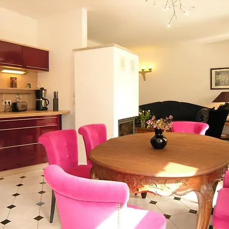 아파트 Apartmenthaus Albrechtsburg 바트샨다우