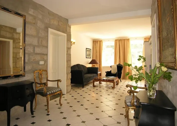 阿尔布雷彻斯伯格公寓式酒店 * 巴特尚道